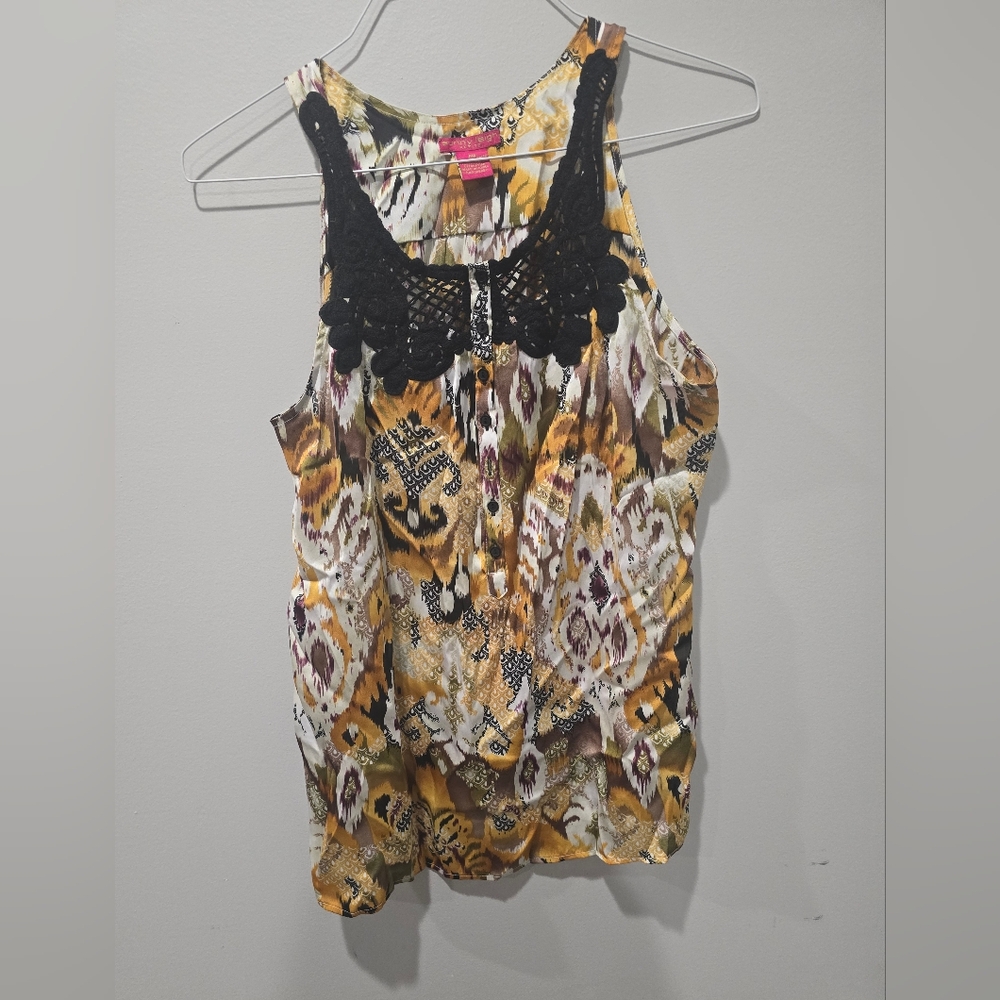 Womens Top size Petite Medium